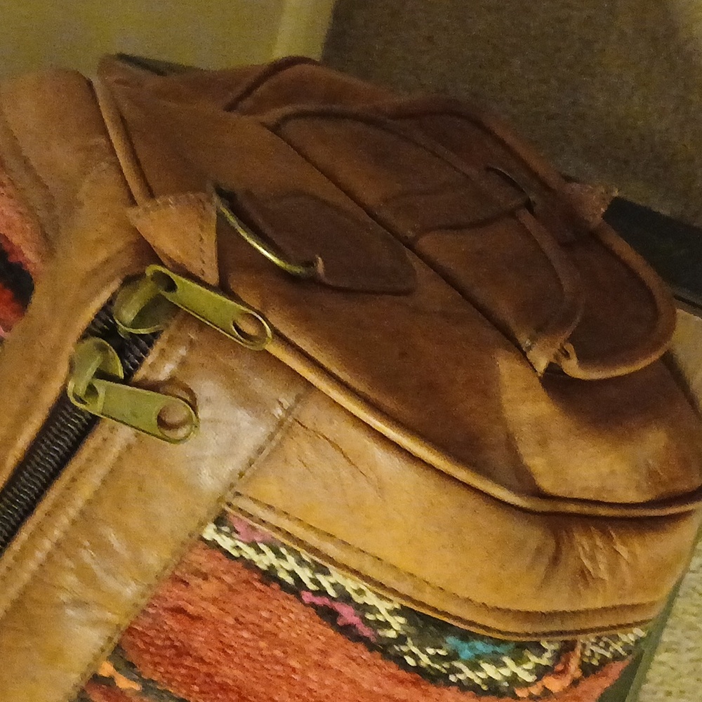 Travel Bag - Picture 3 of 8